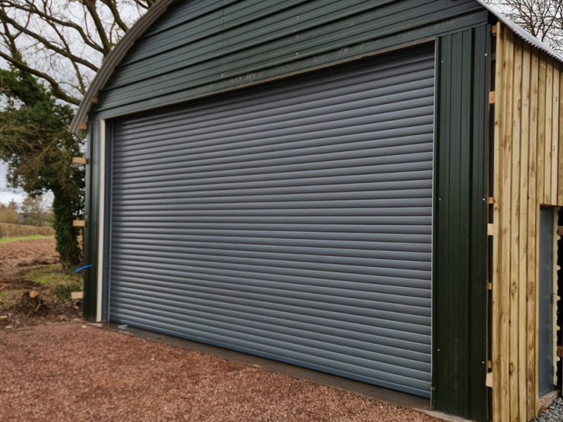 external-roller-shutter-doors-commercial-9